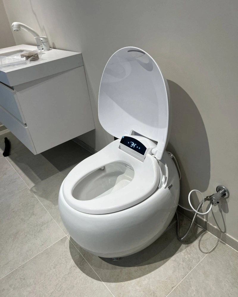 NAP17 Smart Toilet